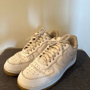 Nike Air Force One Gum Sole